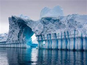 Băng biển bao quanh Nam Cực ở mức thấp kỷ lục